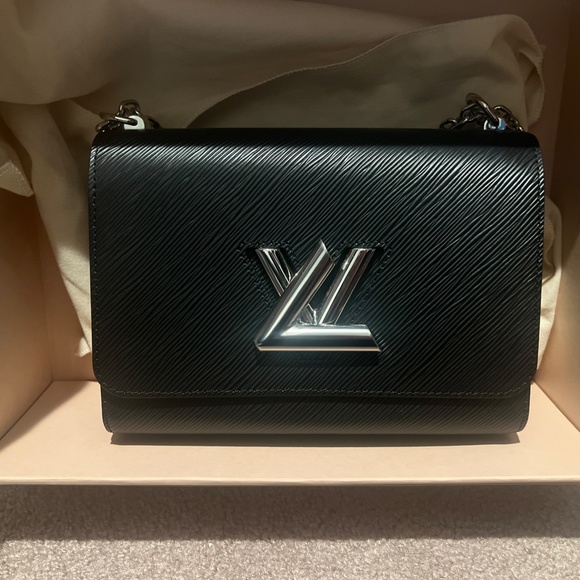 Louis Vuitton Handbags - Louis Vitton Twist MM